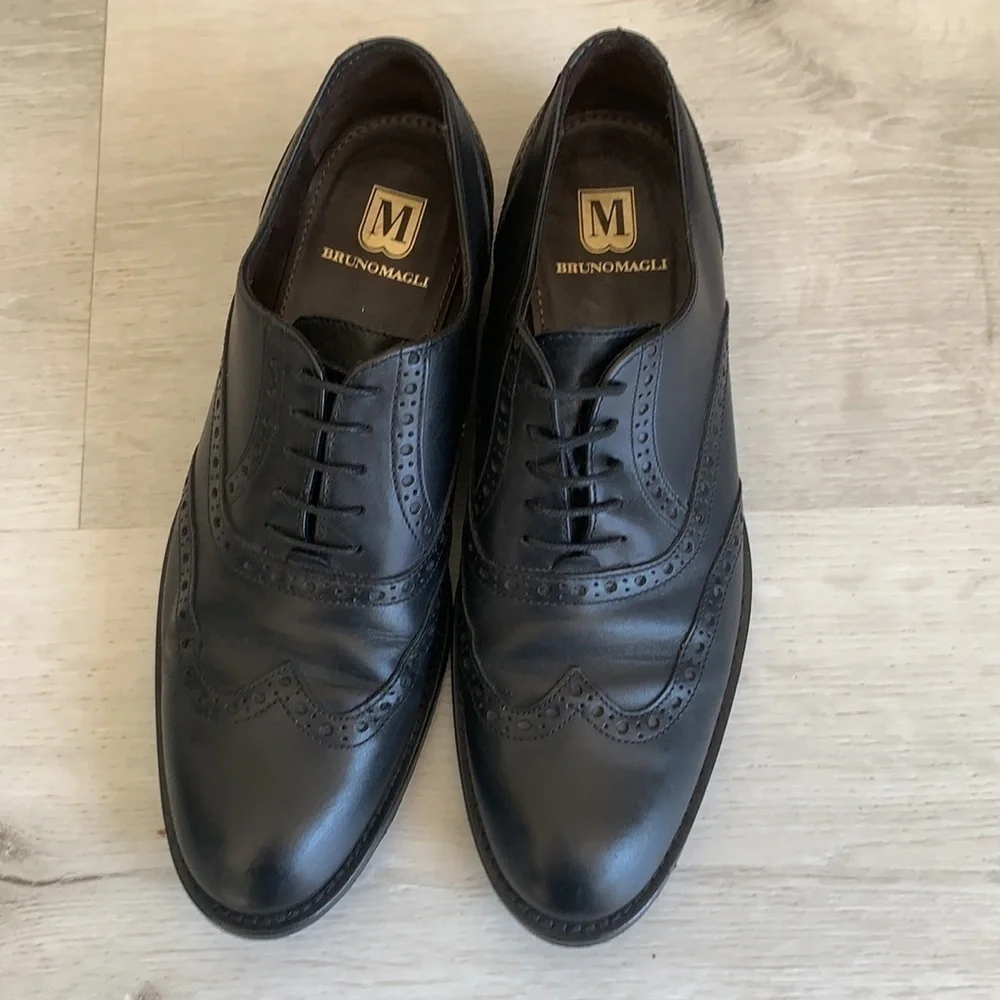 Bruno Magli Black Wingtip Alvar Shoes leather‎